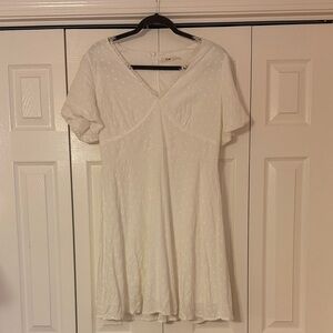 White Short Bubble Sleeve Dress